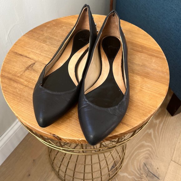 Alexander McQueen iconic black calf leather studded flat Size 36 / 6 - Picture 4 of 11